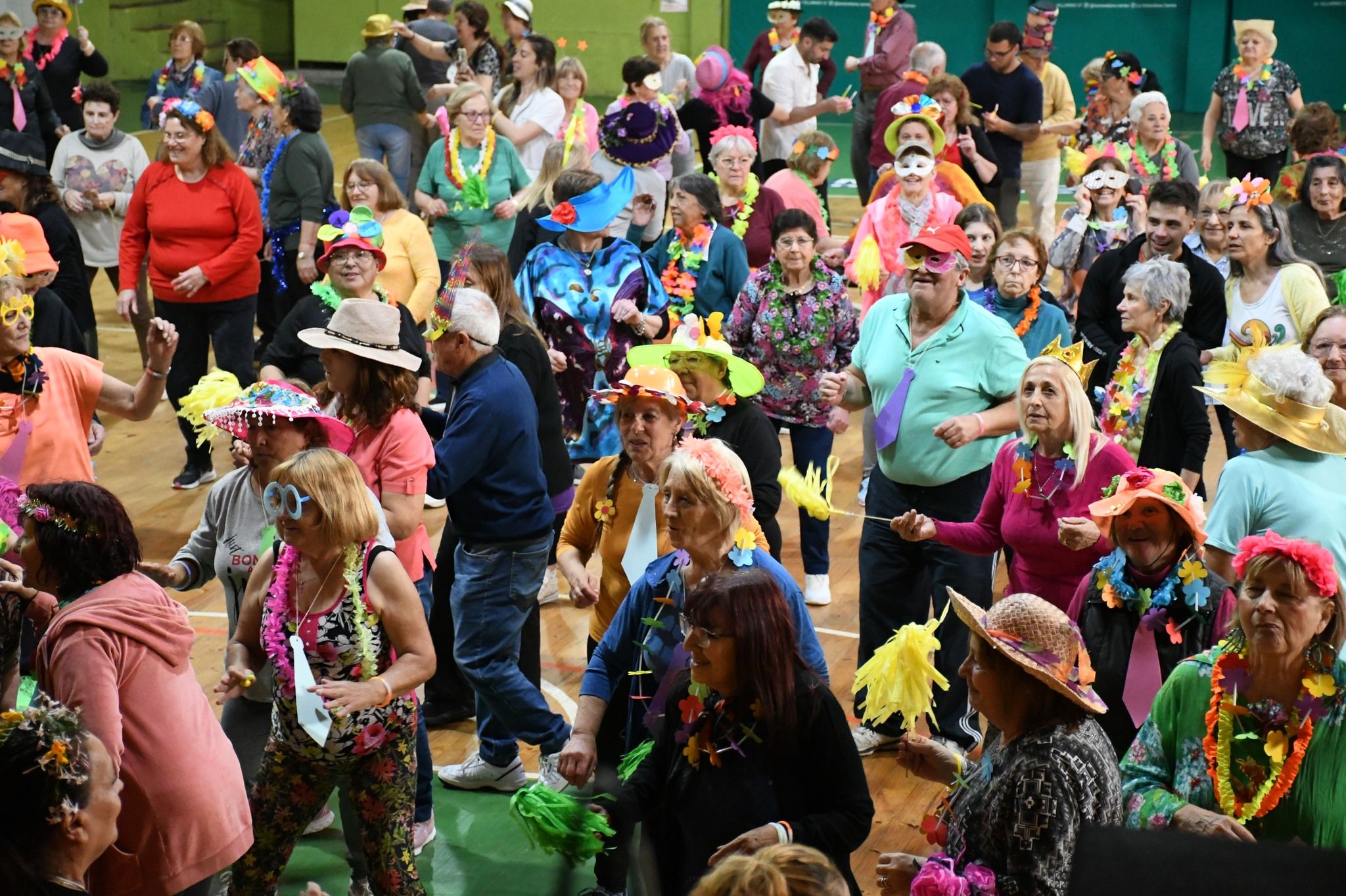 ADULTOS MAYORES CELEBRARON EL DÍA DEL JUBILADO Y DE LA PRIMAVERA ...