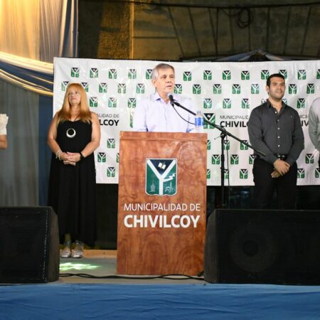 COLECTIVOS: "HACE 40 DÍAS QUE CHIVILCOY ESTÁ VIVIENDO UN PARO SALVAJE"