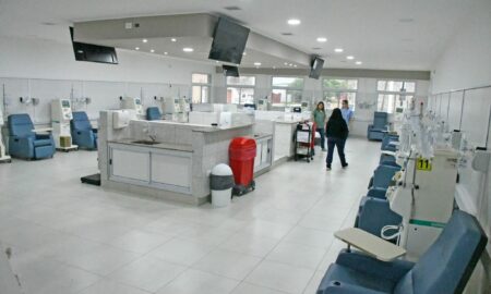 EN EL HOSPITAL QUEDÓ INAUGURADO UN CENTRO MODELO DE NEFROLOGÍA Y DIÁLISIS