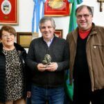 EL CLUB DE LEONES DISTINGUIÓ AL INTENDENTE