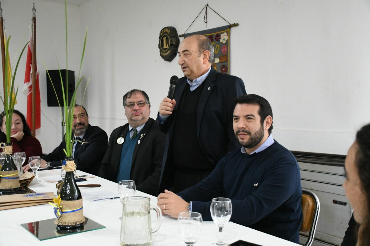 EDUARDO SÁNCHEZ ES EL NUEVO PRESIDENTE DEL CLUB DE LEONES