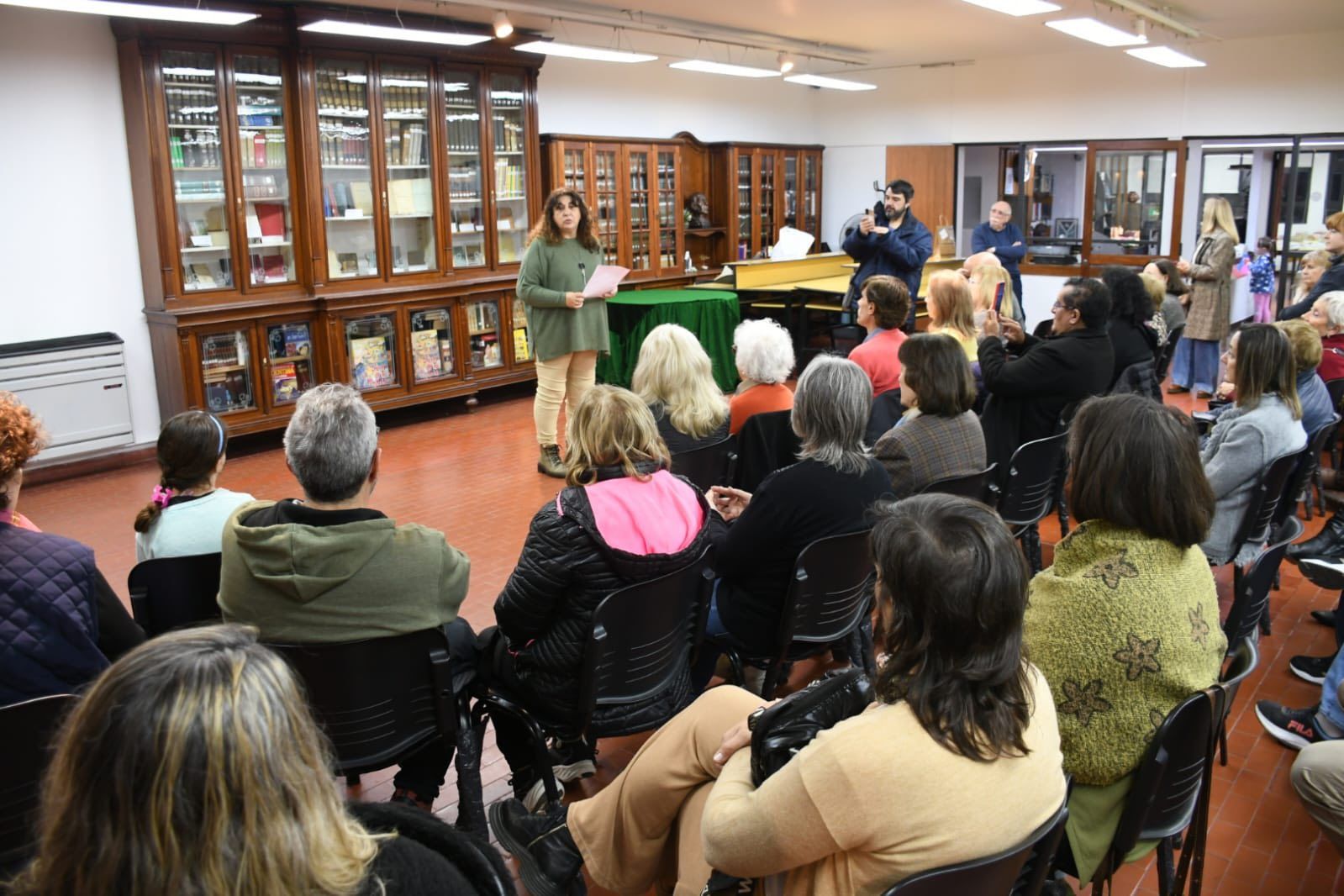 LA BIBLIOTECA POPULAR CELEBRÓ 130 AÑOS | HoyChivilcoy – Noticias de ...