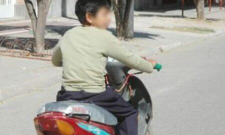 PERTOSA: "HAY PADRES QUE ENTREGAN MOTOS A MENORES, SIN LICENCIA NI CASCO"