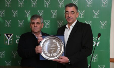 "RENUNCIÓ A ASPIRACIONES PERSONALES PARA CONTRIBUIR CON LOS CHIVILCOYANOS"