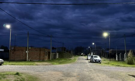 HABILITARON ILUMINACIÓN LED EN BARRIO "LAS CASUARINAS"