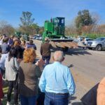 FIESTA DEL AGRICULTOR EN BENÍTEZ: ORIGINAL DESFILE DE MAQUINARIAS