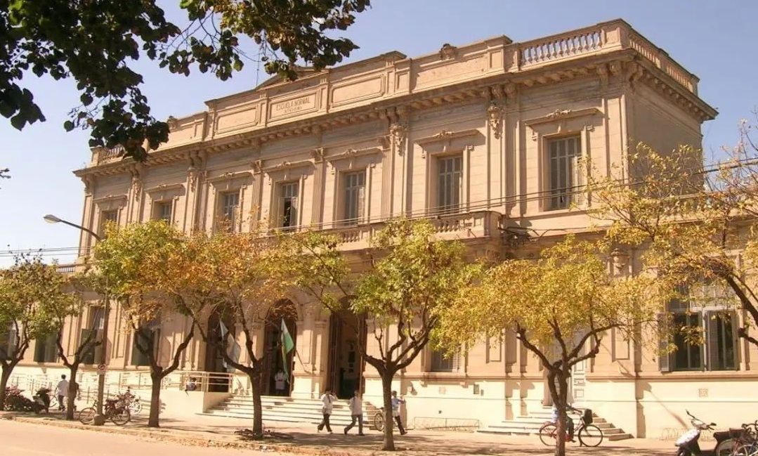 EL LUNES 8 HABRÁ CLASES EN TODAS LAS ESCUELAS