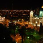 LAS DOS CIUDADES: NO EXISTEN RELATOS QUE PUEDAN CAMBIAR NUESTRA REALIDAD