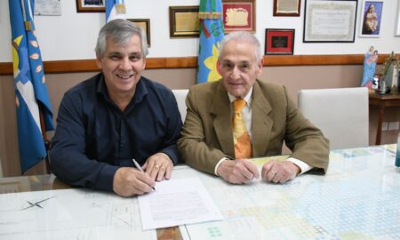 LA ASOCIACIÓN DE VECINOS DE LA RICA RECIBIÓ UN INMUEBLE EN COMODATO