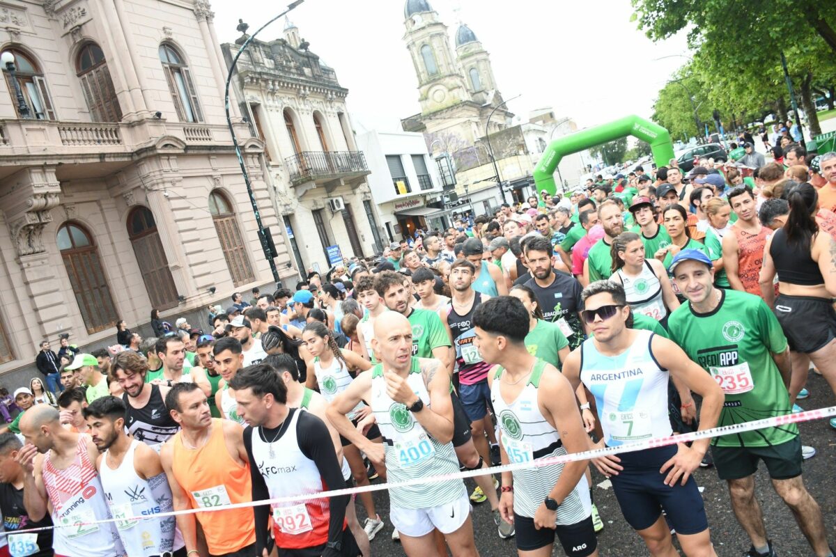 MÁS DE 400 ATLETAS PARTICIPARON DE LA MARATÓN "EDUARDO POLLAROLI"