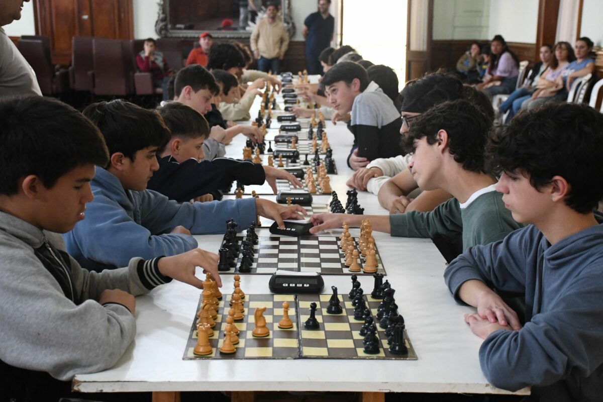 COMENZÓ EL INTERCOLEGIAL DE AJEDREZ
