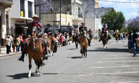 FIESTAS DEL RESERO Y LA TRADICIÓN: DESFILE CON JERARQUÍA Y RELEVANCIA