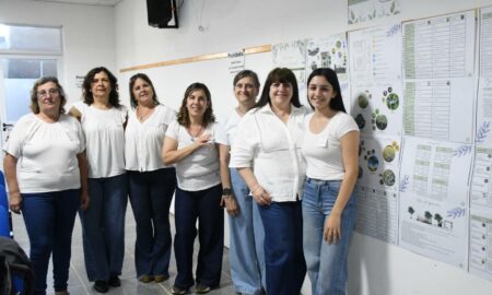 ESTUDIANTES DE PAISAJISMO PRESENTARON PROYECTOS PARA REVALORIZAR CUATRO PLAZAS