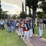 TARDE CON MÚSICA, CULTURA, FERIA Y PREVENCIÓN DE SALUD EN PLAZA ESPAÑA