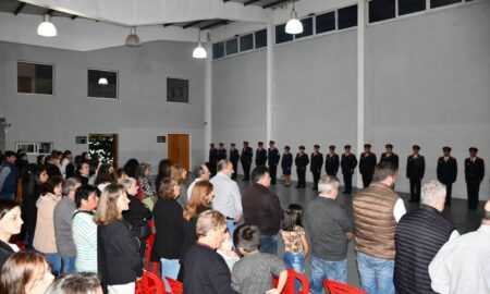 BOMBEROS DE MOQUEHUÁ CELEBRARON 37 AÑOS DE SU CREACIÓN