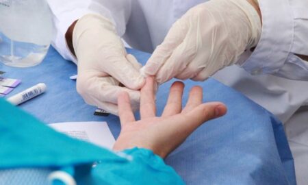 EN LA PLAZA CENTRAL HARÁN CONTROLES GRATIS DE VIH Y SÍFILIS