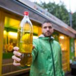 PROTECCIÓN DEL MEDIO AMBIENTE: PIDEN LLEVAR ACEITE USADO A PLAZA "CHARO LATESSA"