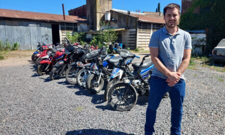 AGREDEN AL DIRECTOR DE TRÁNSITO CUANDO IBA A SECUESTRAR UNA MOTO: FUE EMBESTIDO