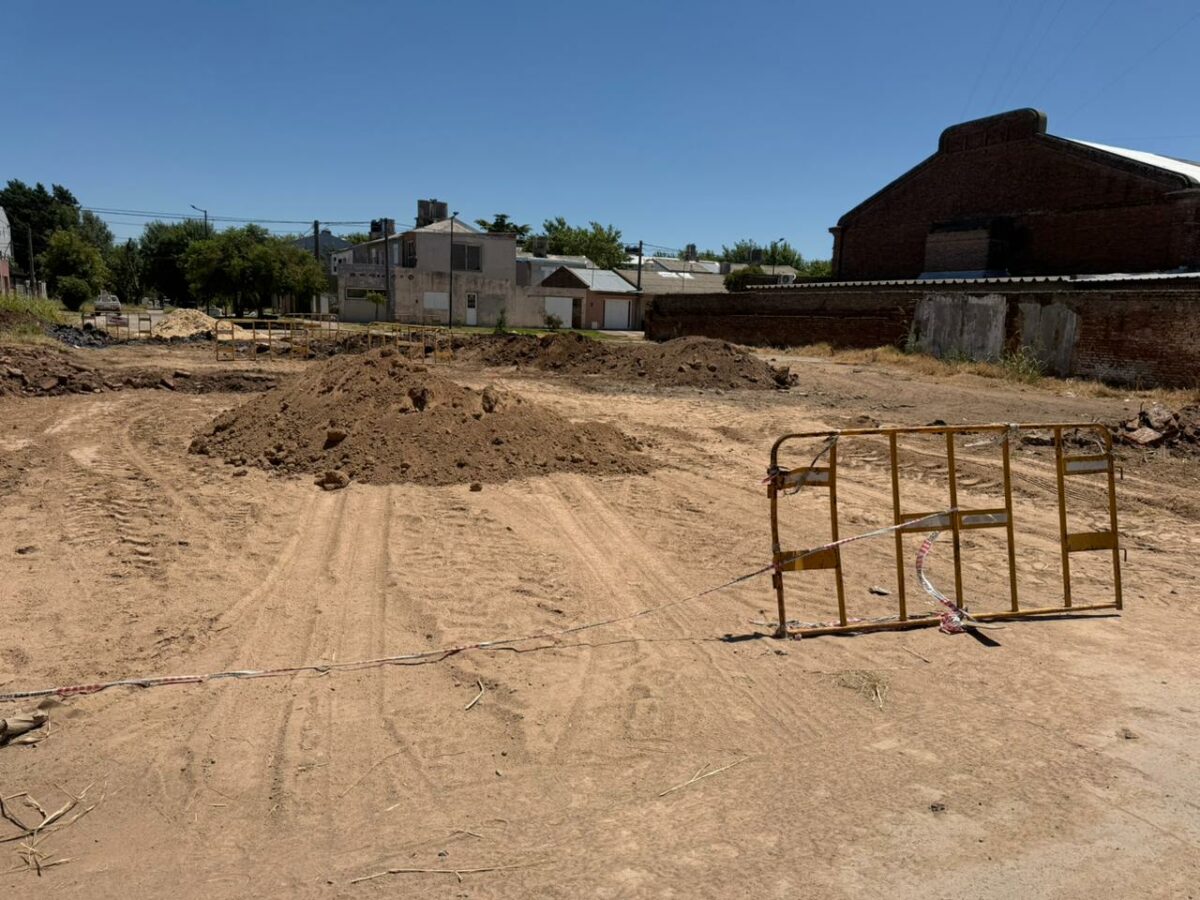 APERTURA DE CALLES EN EL BARRIO "SAN MARTÍN"