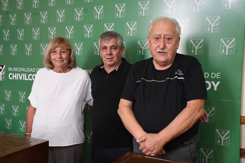 EDUARDO DE LILLO DE LICENCIA: LO REEMPLAZAN CARENA EN HACIENDA Y RUGGIRELLO EN EL CUCH