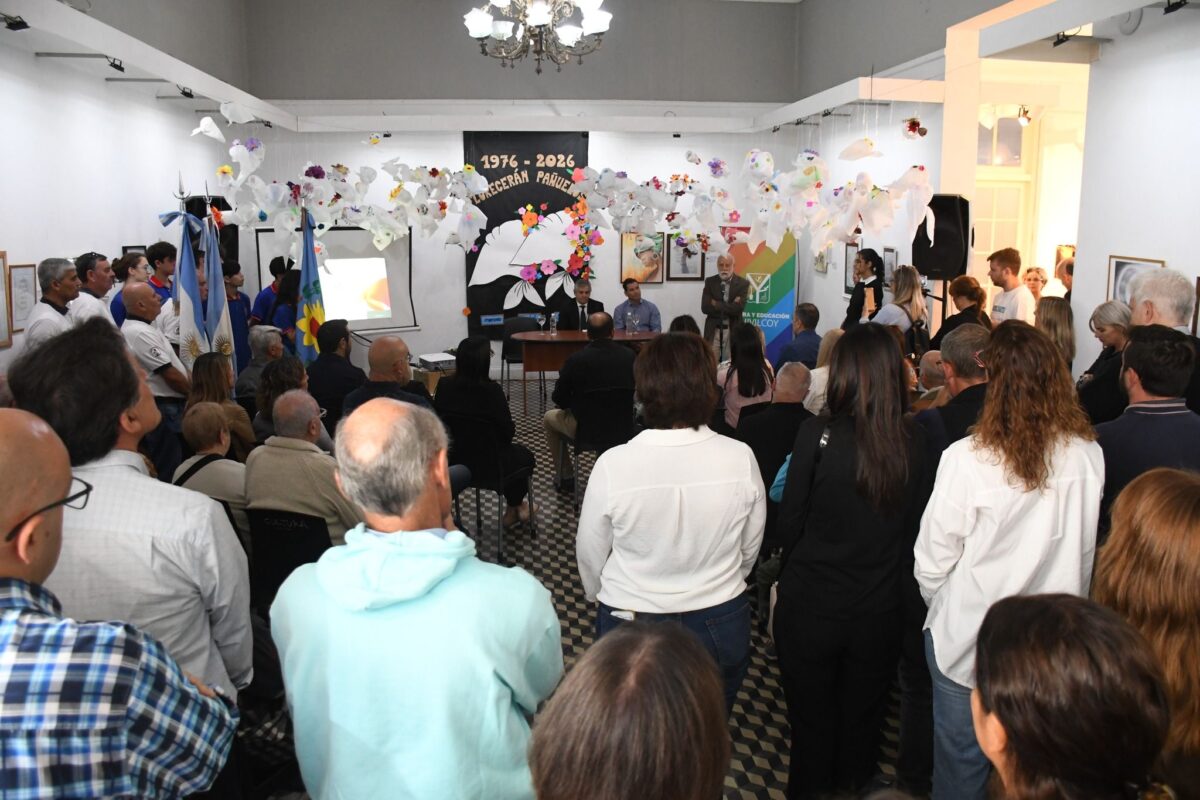 DÍA DE LA MEMORIA: SE RINDIÓ HOMENAJE A VECINOS DESAPARECIDOS EN LA ÚLTIMA DICTADURA