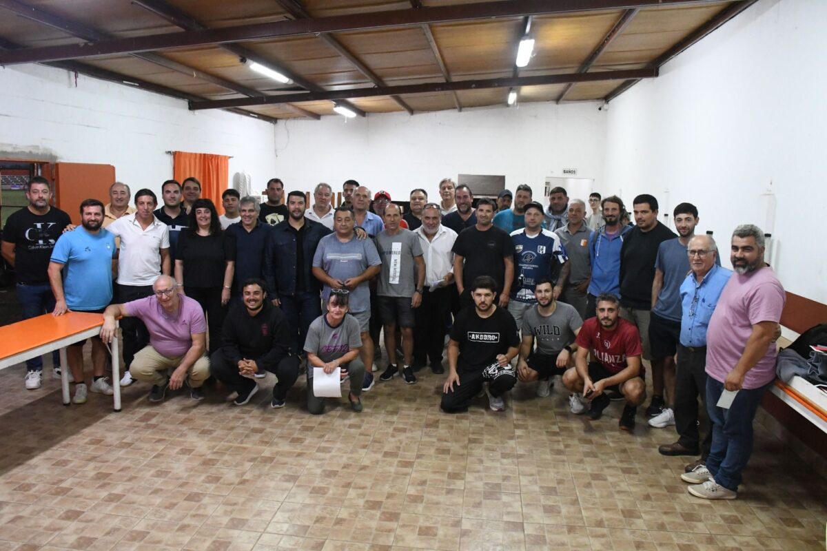 EL MUNICIPIO DISTRIBUYÓ MÁS DE 15 MILLONES DE PESOS ENTRE 31 ENTIDADES DEPORTIVAS