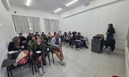 CURSO SOBRE MANIPULACIÓN DE ALIMENTOS