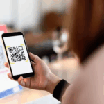 COLOCAN CÓDIGO QR EN COMERCIOS PARA PREVENIR CASOS DE VIOLENCIA DE GÉNERO