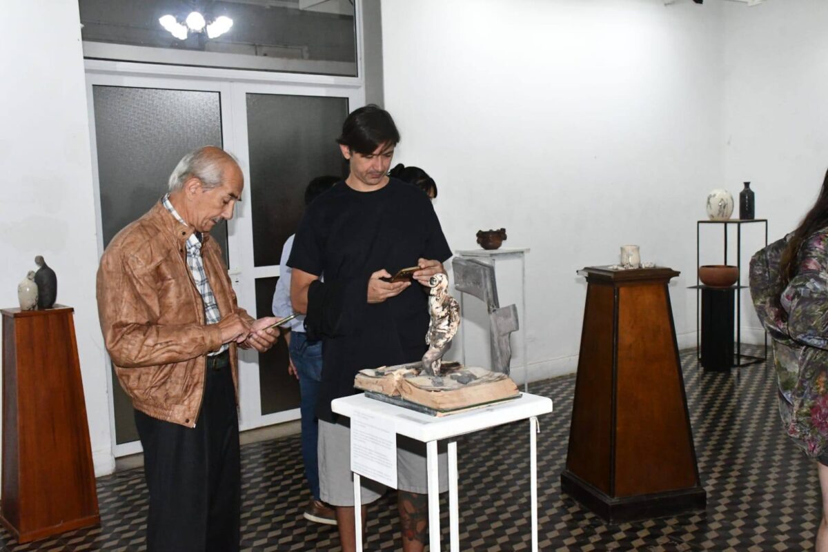 "ESPORAS": SE INAUGURÓ UNA ATRACTIVA Y ORIGINAL MUESTRA DE CERÁMICA