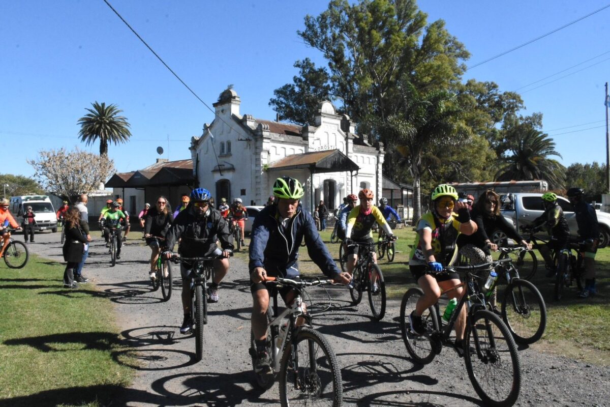 CICLOTURISMO: EXITOSA PROPUESTA EN EL ENTORNO NATURAL DE GOROSTIAGA