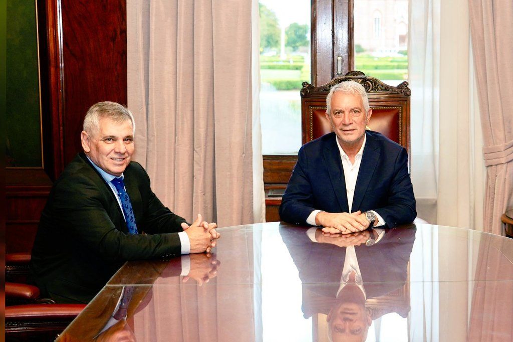 BRITOS Y ALAK EVALUARON CÓMO ENFRENTAR LA CRÍTICA SITUACIÓN DE LOS MUNICIPIOS