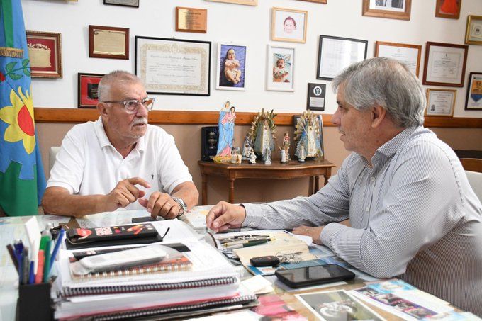 BRITOS RECIBIÓ A EX INTENDENTE DE BRAGADO Y HABLARON DEL FUTURO POLÍTICO