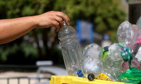 BUSCAN REDUCIR LA CONTAMINACIÓN Y PROMOVER EL RECICLAJE EN LA CIUDAD