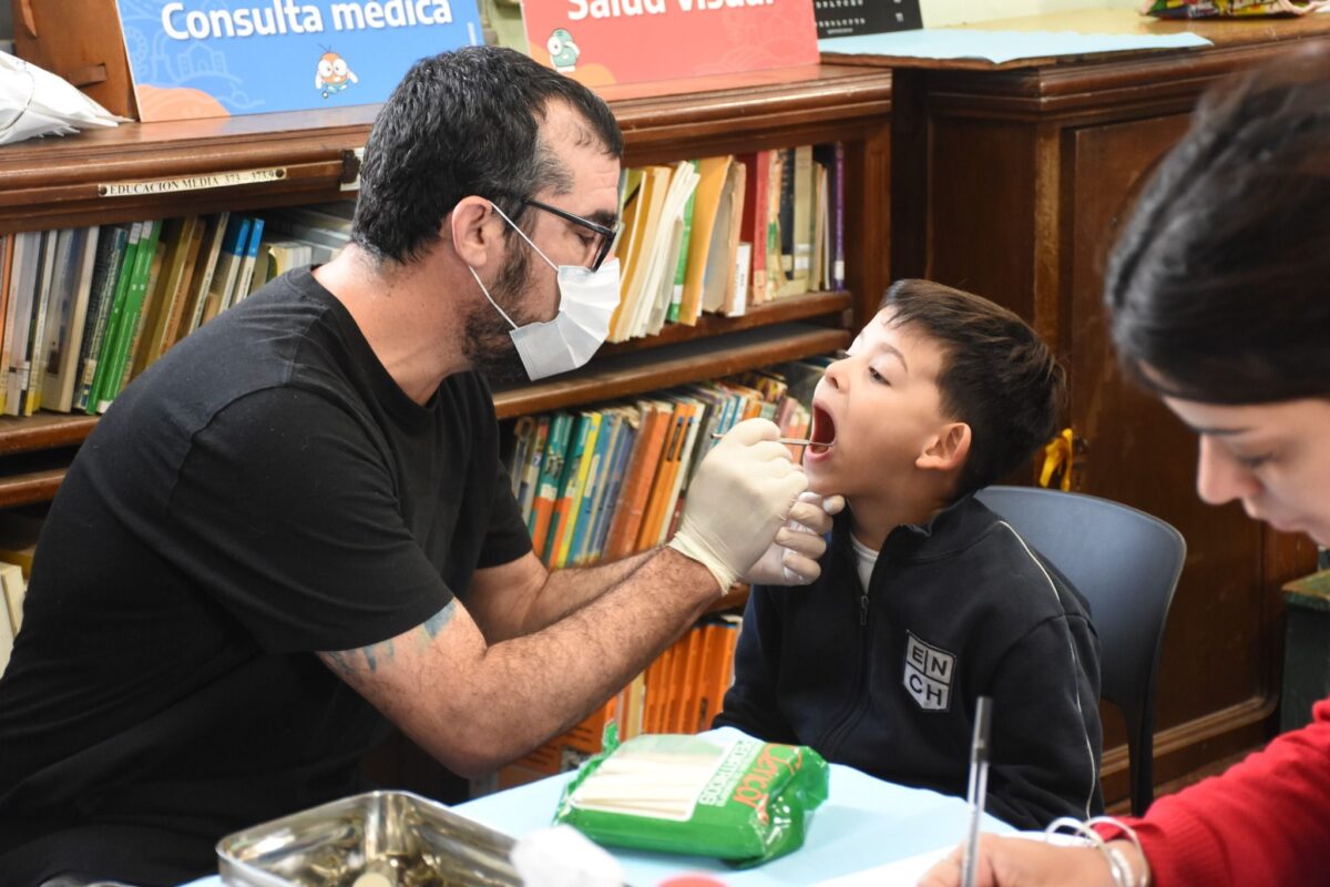 EN LA ESCUELA NORMAL COMENZÓ EL PROGRAMA DE SALUD ESCOLAR