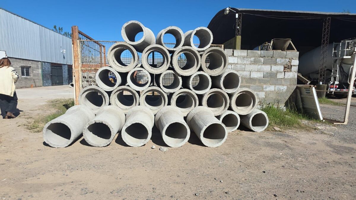 REABREN TALLERES MUNICIPALES INACTIVOS: PRODUCEN PREMOLDEADOS Y PIEZAS DE HERRERÍA
