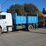 SECUESTRAN CAMIÓN Y ACOPLADOS: NO RESPETARON PLAYA PARA ESTACIONAR