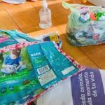 RECOLECTAN PLÁSTICOS PARA ELABORAR PRODUCTOS ARTESANALES