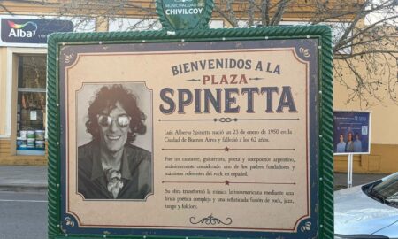 INAUGURACIÓN Y HOMENAJE A LUIS ALBERTO SPINETTA EN LA PLAZA QUE LLEVA SU NOMBRE