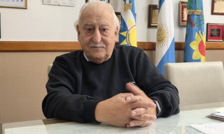 SITUACIÓN ECONÓMICA: DE LILLO LA COMPARÓ CON EL 2001 Y PIDIÓ "SEGUIR PONIENDO EL CUERPO"