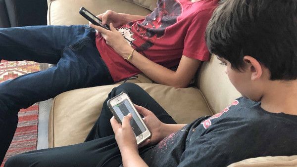 GROOMING: ALERTARON A ESTUDIANTES SOBRE SITUACIONES DE RIESGO