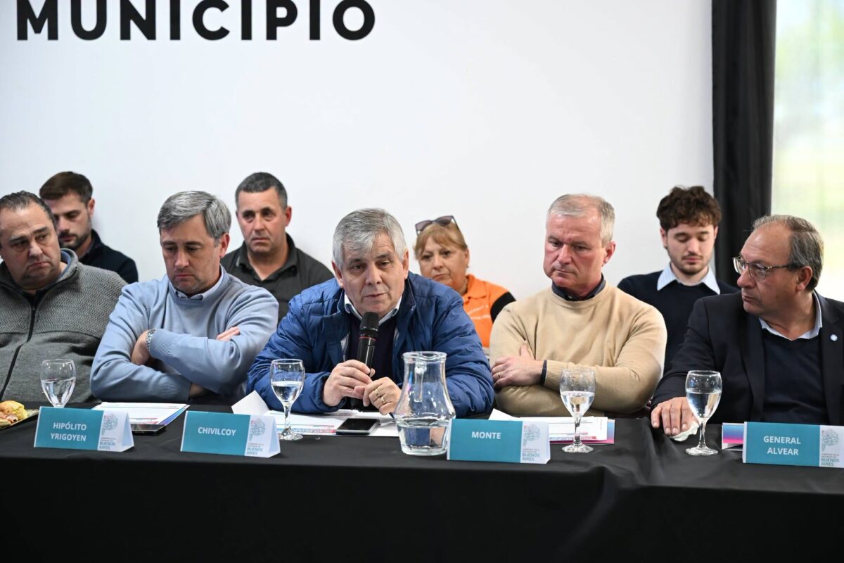 BRITOS Y OTROS INTENDENTES EVALUARON LA SITUACIÓN DEL SALADO: POSIBLES EMERGENCIAS