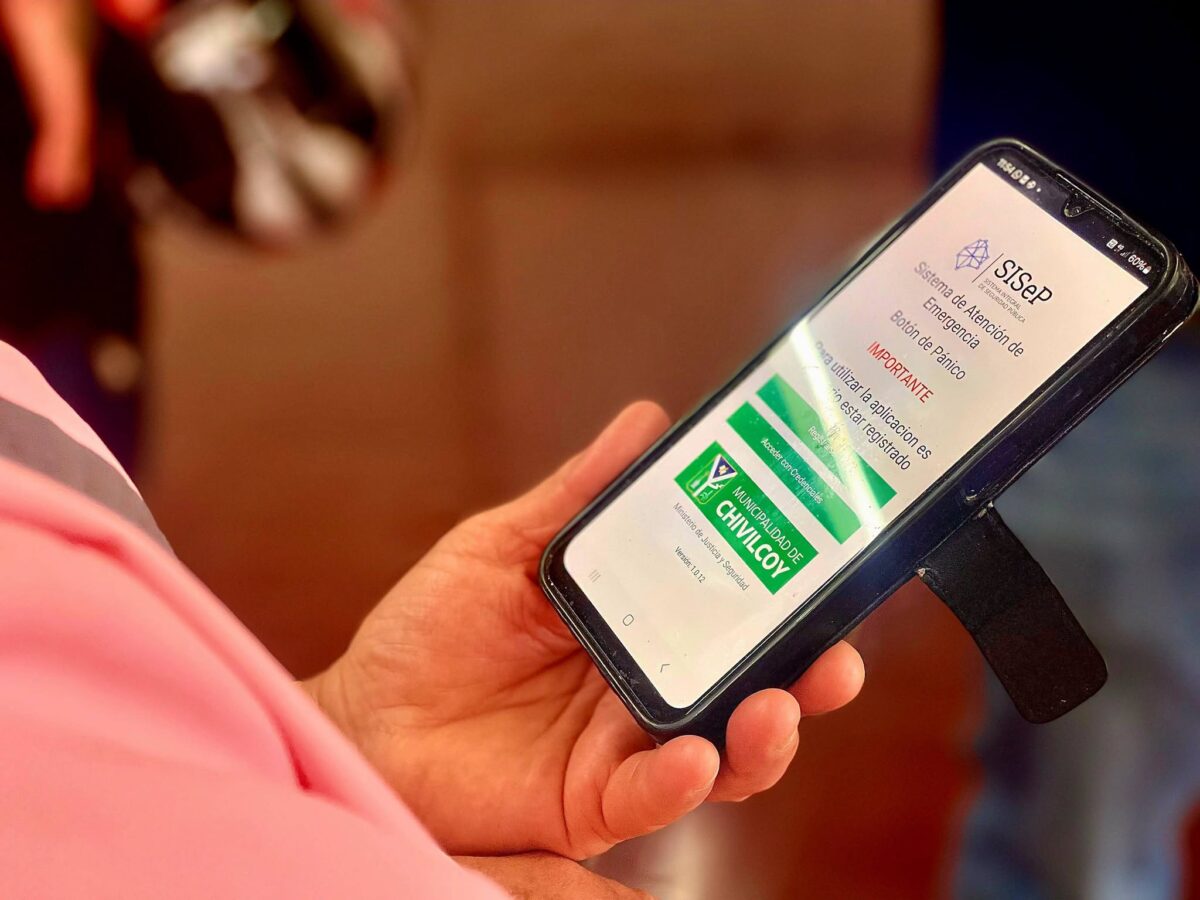 BOTÓN ANTIPÁNICO PARA EMERGENCIAS: YA SE INSTALARON MÁS DE 2.000 APLICACIONES