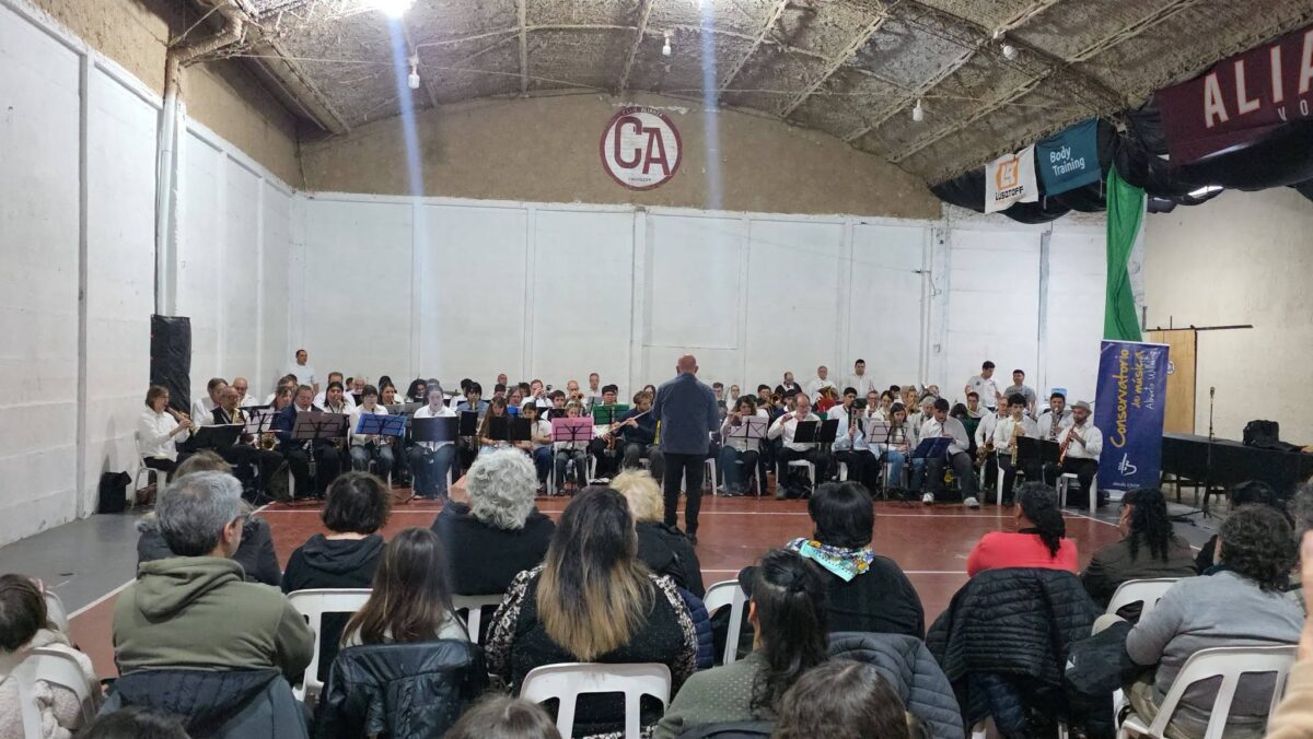 LA BANDA DEL CONSERVATORIO CELEBRÓ 25 AÑOS