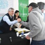 MÁS DE 200 VECINOS FIRMARON LAS ESCRITURAS DE SUS VIVIENDAS: 170 SON SOCIALES