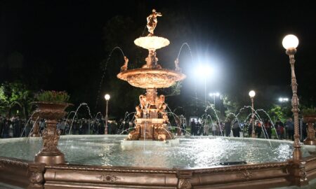 FERIA DE COOPERADORAS ESCOLARES EN PLAZA 25 DE MAYO